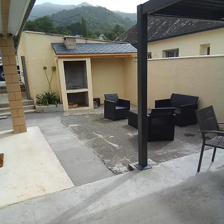 De La Vallee Des Gaves 펜션 Préchac